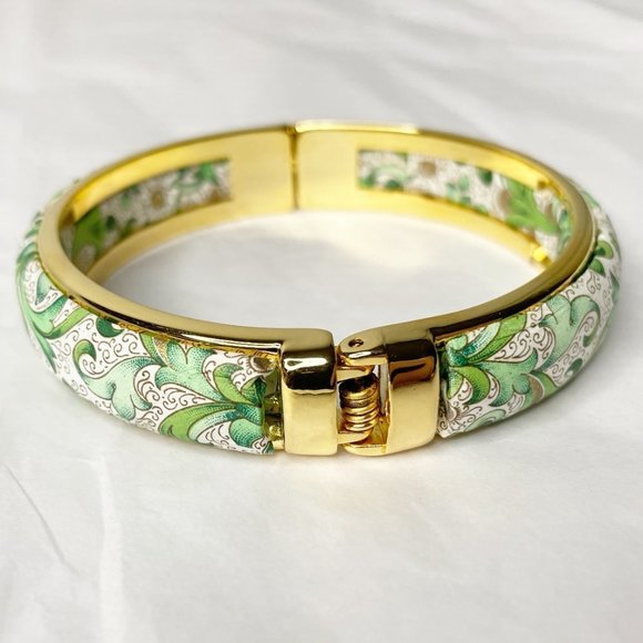 New Floral Bangle Bracelet - Picture 3 of 9